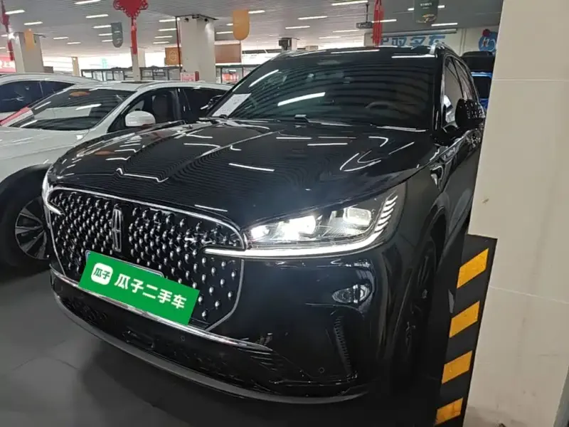 Lincoln Aviator, 2025