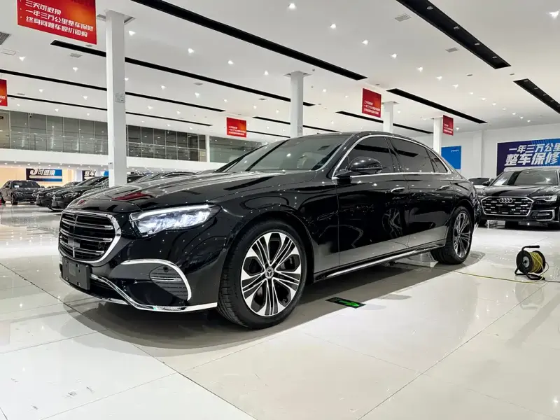 Mercedes-Benz E-Class, 2026