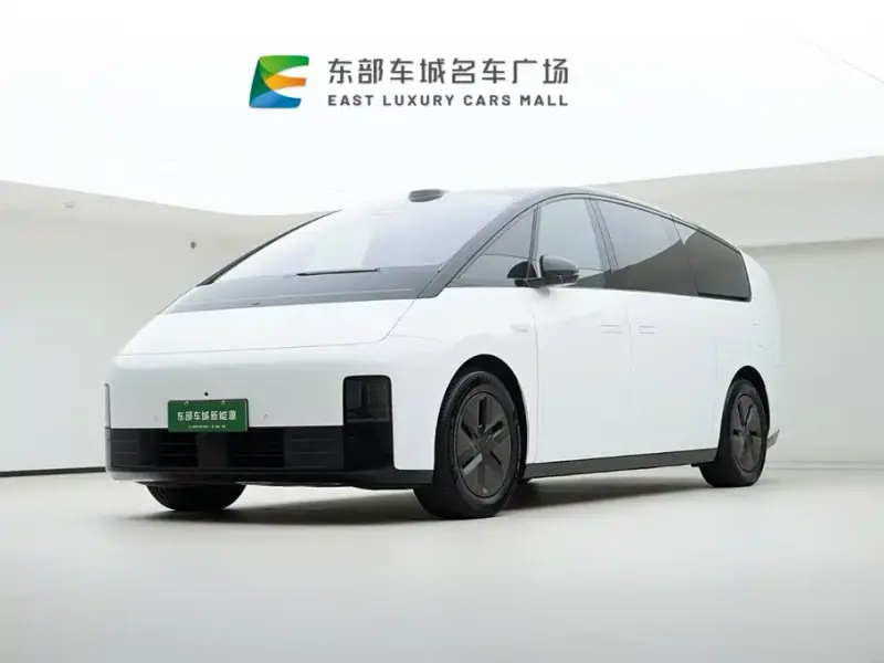 Li Auto Li MEGA, 2025