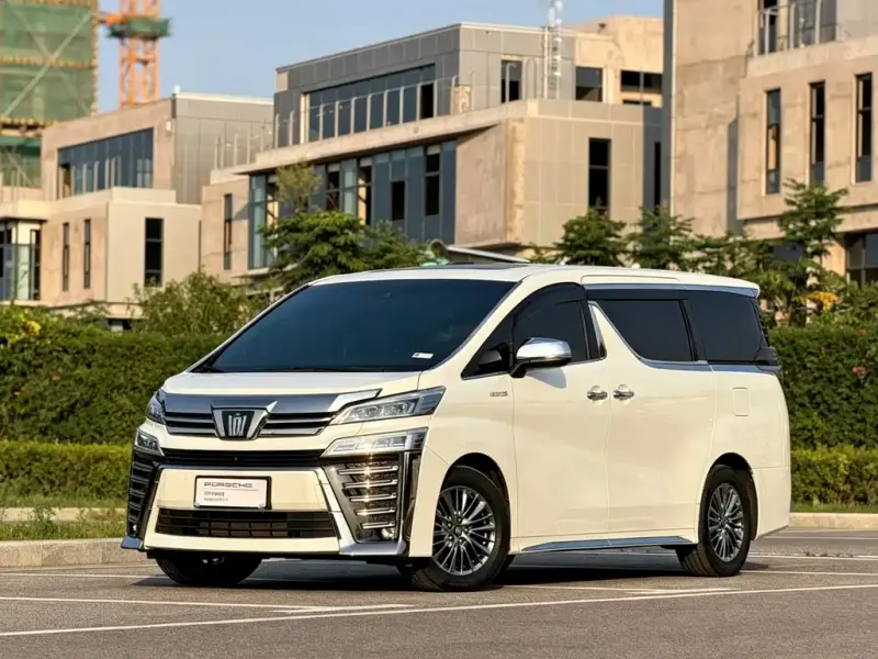 Toyota Vellfire, 2022