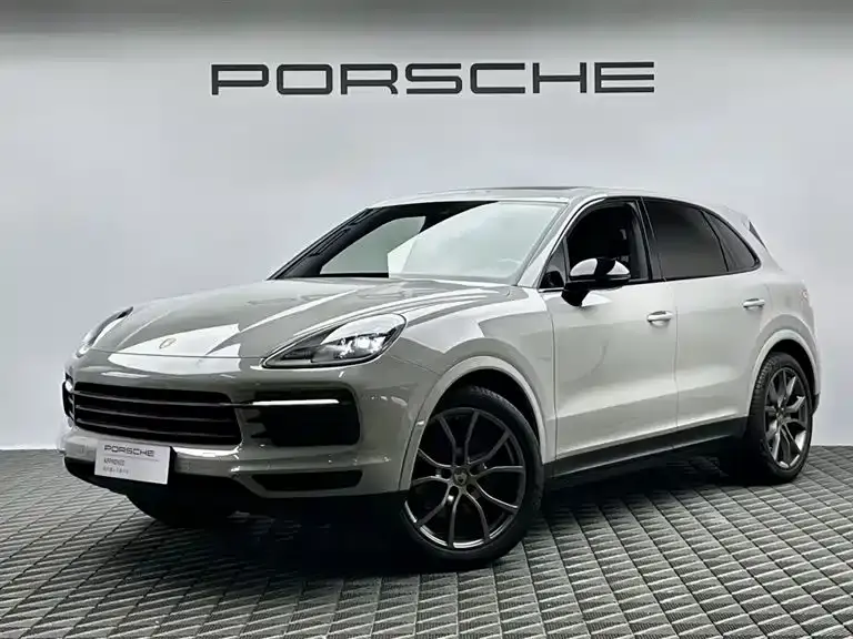 Porsche Cayenne, 2022