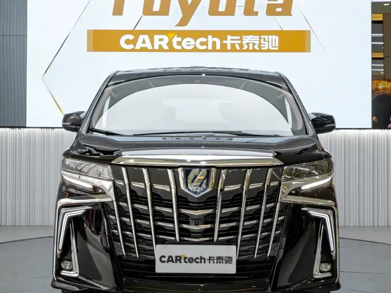 Toyota Alphard, 2023