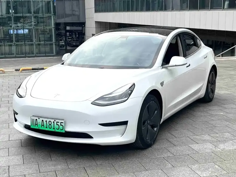 Tesla Model 3, 2020