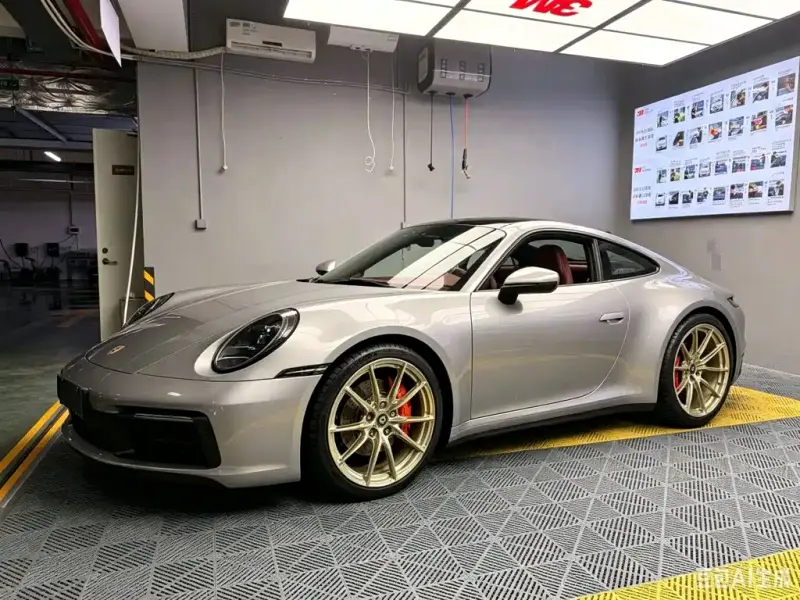 Porsche 911, 2020