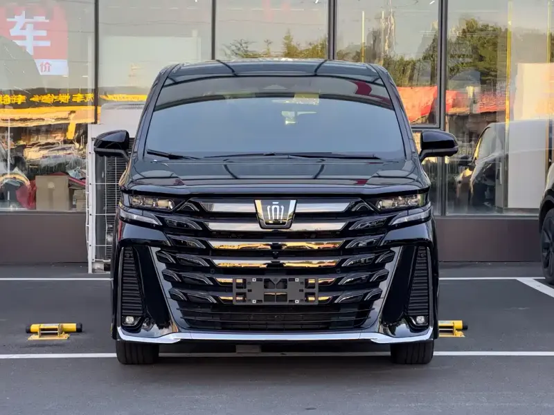 Toyota Vellfire, 2026