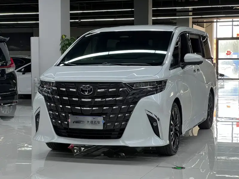Toyota Alphard, 2026