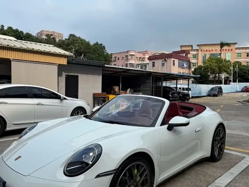 Porsche 911, 2022