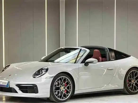 Porsche 911, 2021
