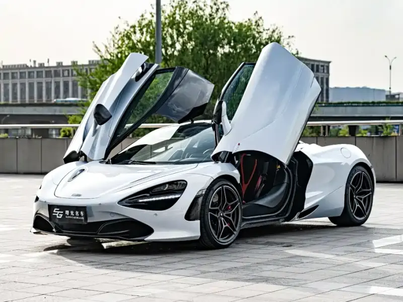 McLaren 720S, 2020