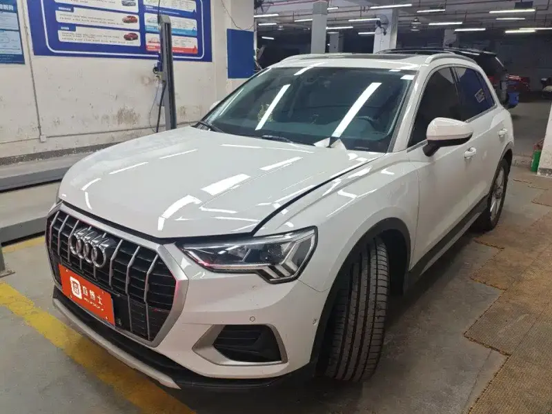 Audi Q3, 2022