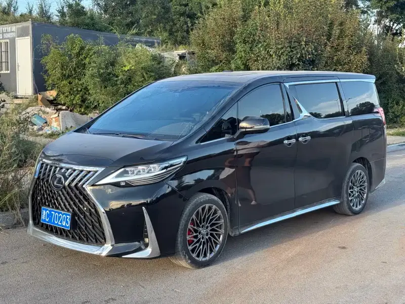 Toyota Vellfire, 2019
