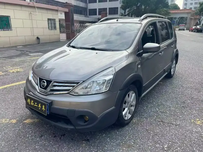 Nissan Livina, 2013