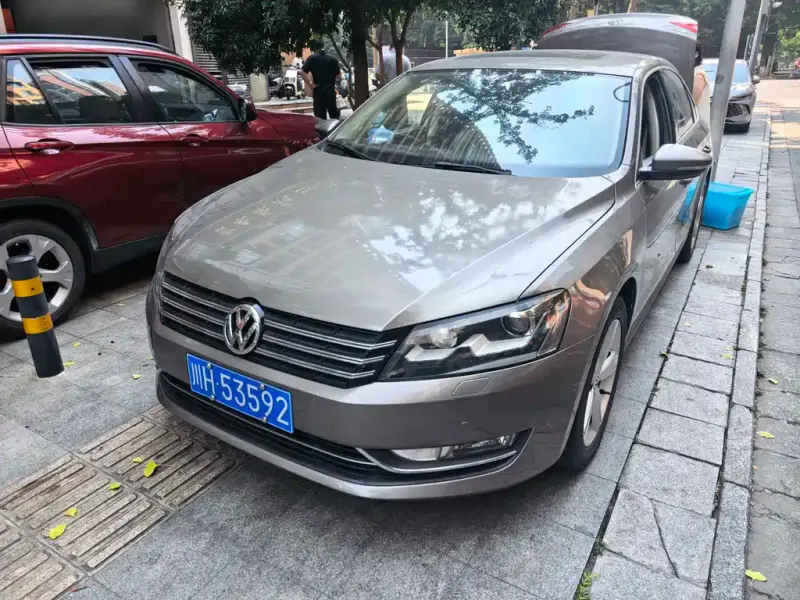 Volkswagen Passat, 2012