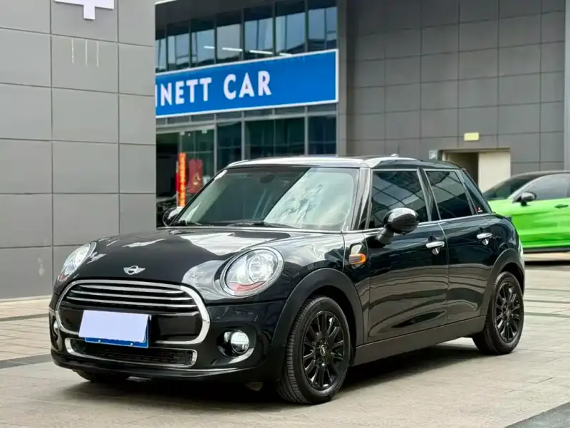 MINI Mini, 2017