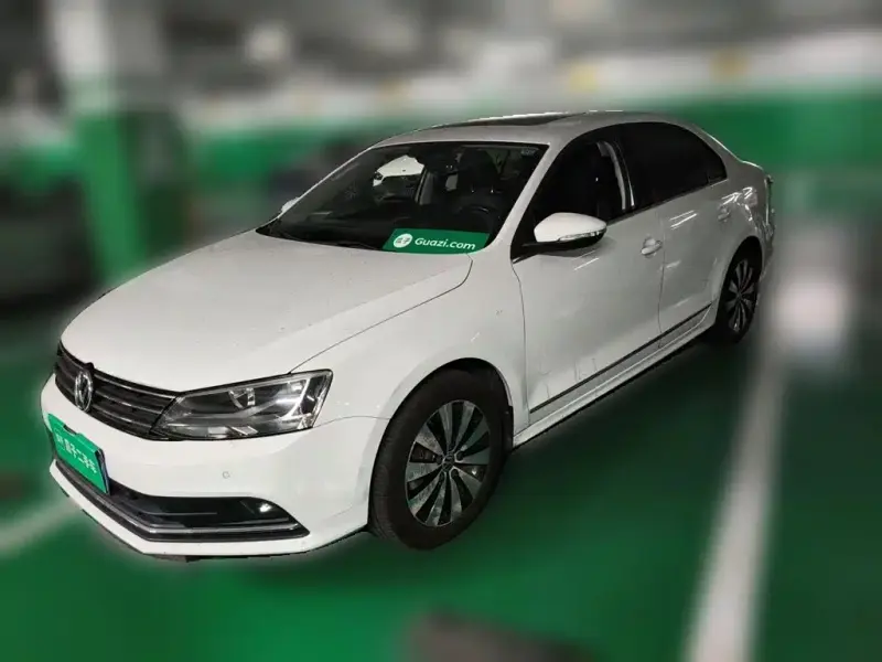 Volkswagen Sagitar, 2016