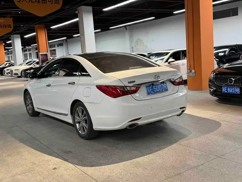 Hyundai Sonata, 2014