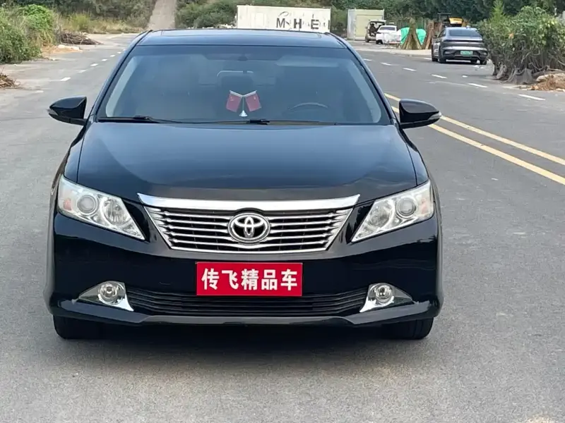 Toyota Camry, 2014