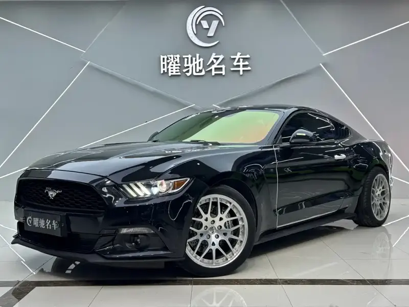 Ford Mustang, 2015