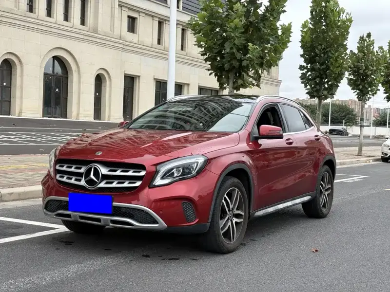 Mercedes-Benz GLA, 2017