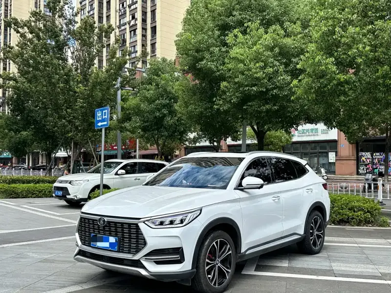 BYD PLUS, 2021