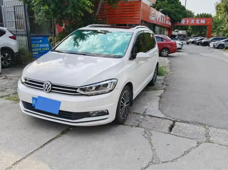 Volkswagen Touran, 2017