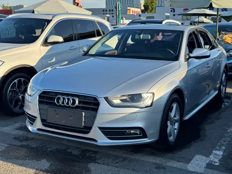 Audi A4L, 2014