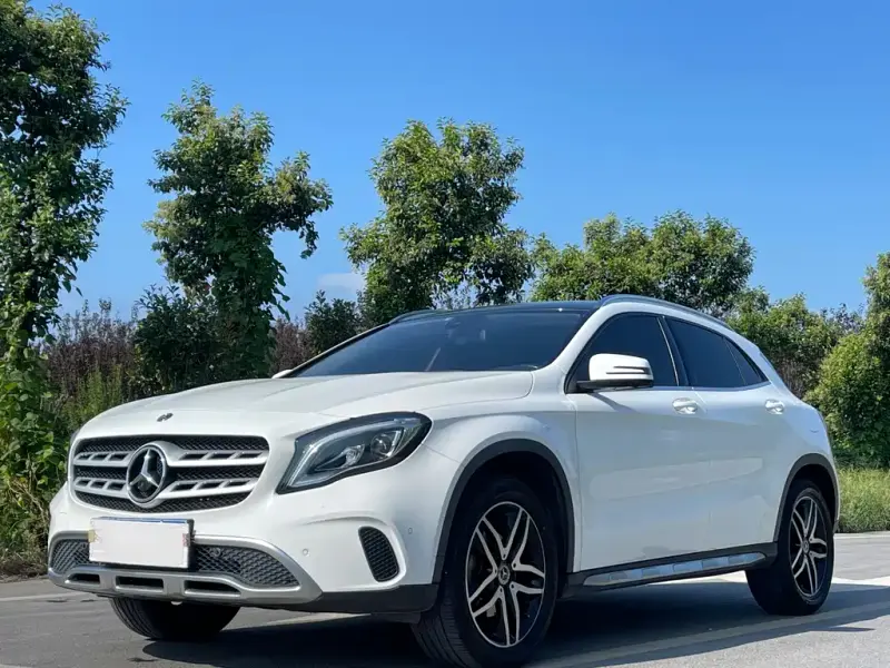 Mercedes-Benz GLA, 2018