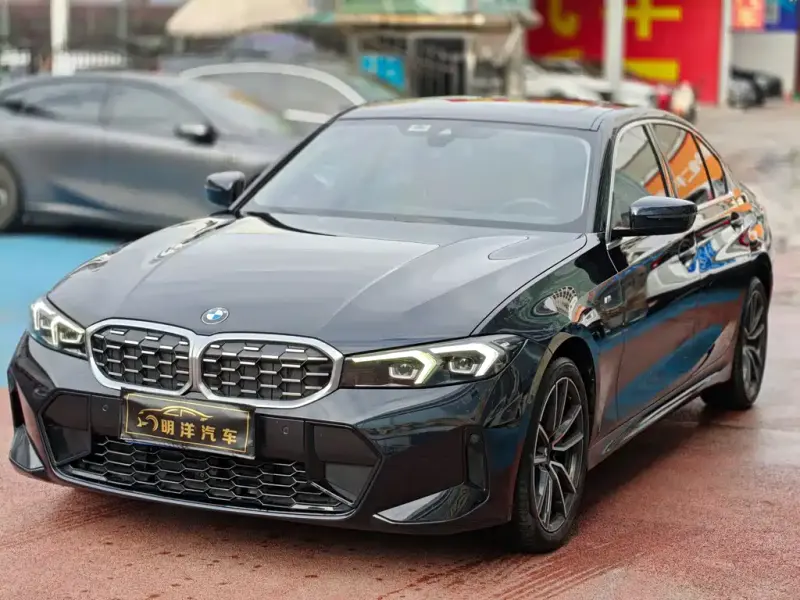 BMW 3 Series, 2023