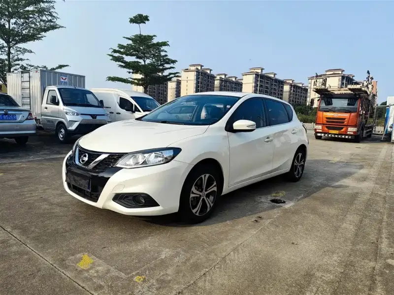 Nissan Tiida Nissan Tiida 2019 1.6L CVT Smart Drive Edition China VI, 2020 — фото 1
