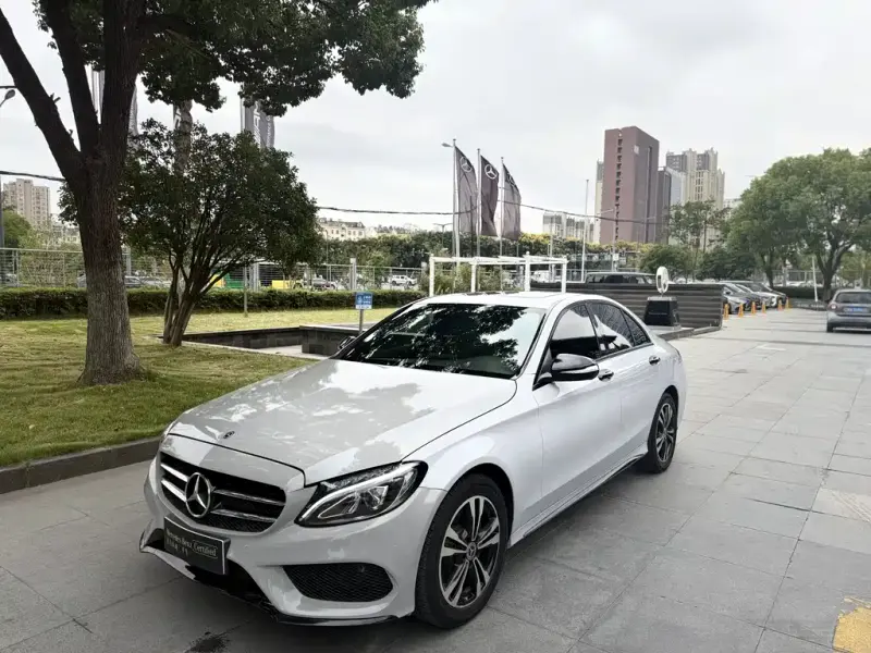 Mercedes-Benz C-Class, 2017
