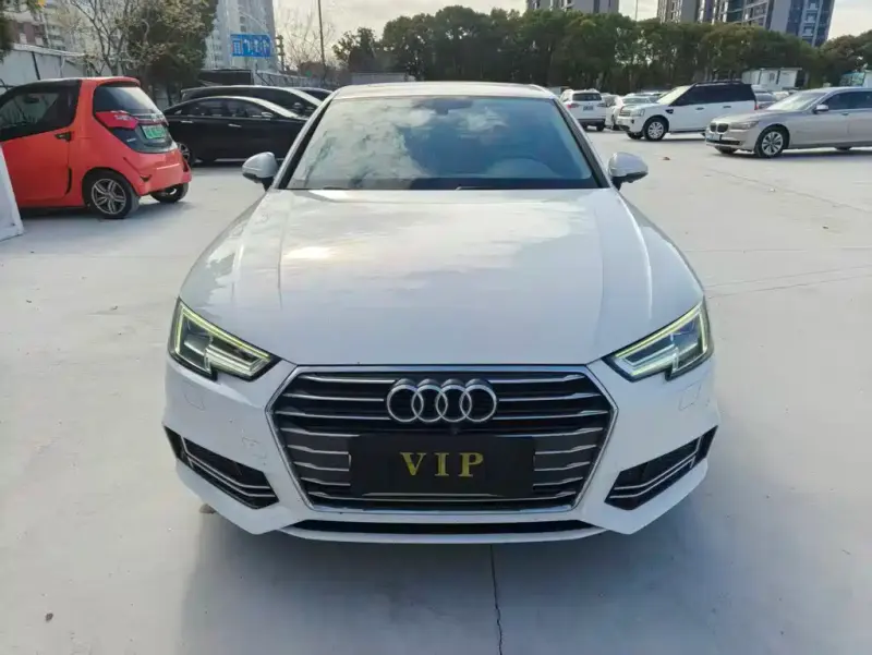 Audi A4L, 2019