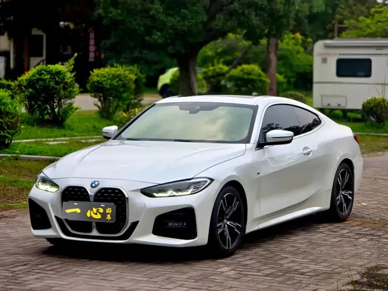 BMW 4 Series, 2022