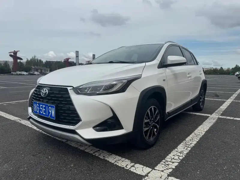 Toyota Yaris L, 2022