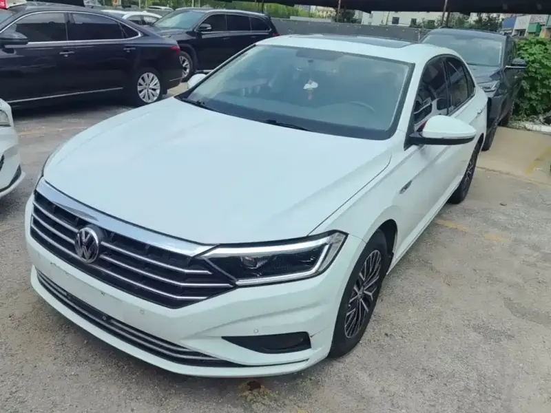 Volkswagen Sagitar, 2021