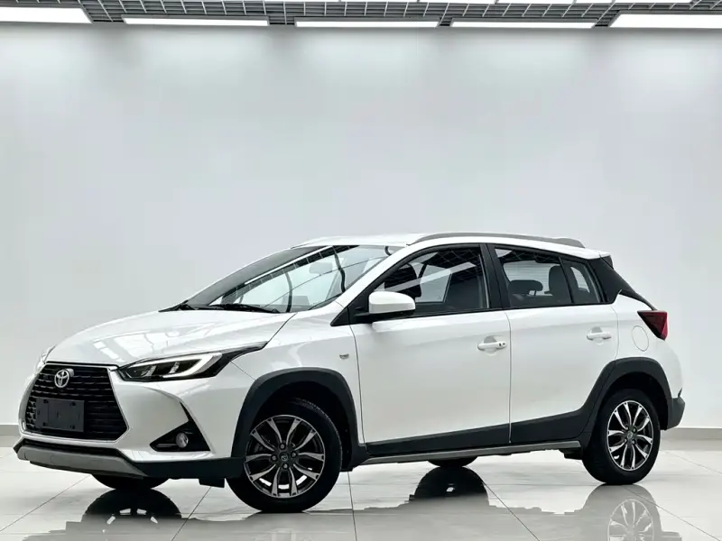Toyota Yaris L, 2022