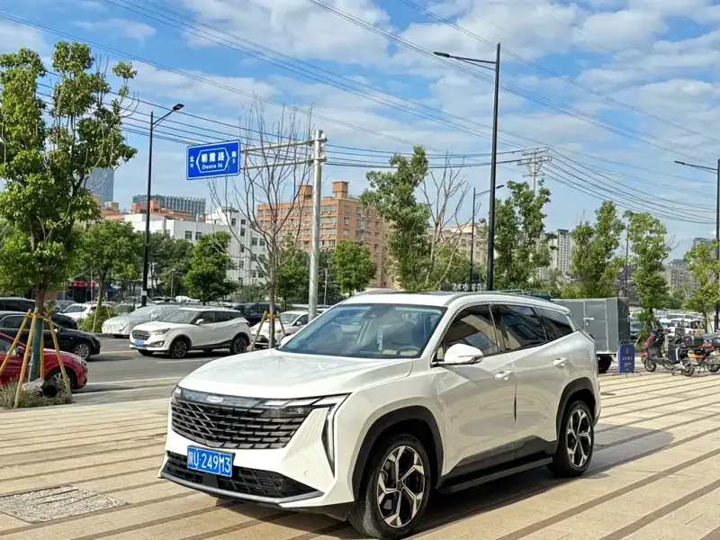 Geely Boyue L, 2023