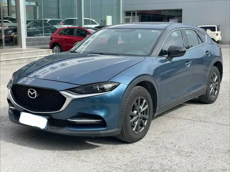 Mazda CX-4, 2021