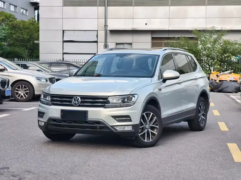 Volkswagen Tiguan L, 2018