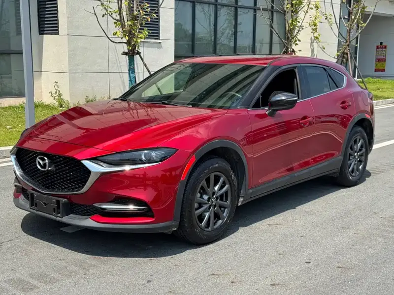 Mazda CX-4, 2021