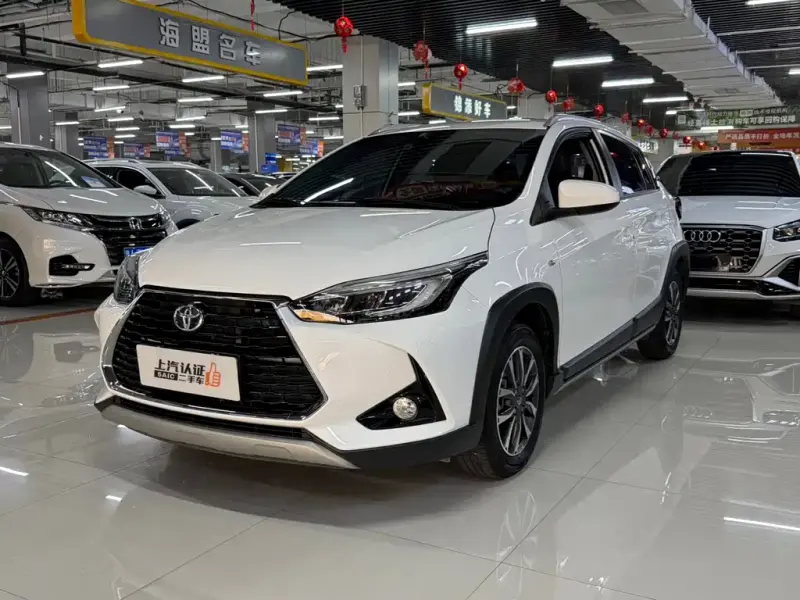 Toyota Yaris L, 2022