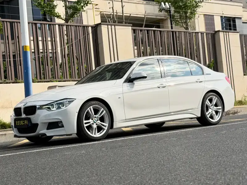 BMW 3 Series, 2019