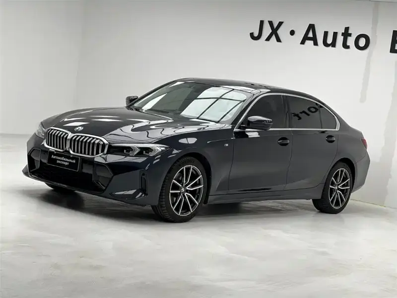 BMW 3 Series, 2022