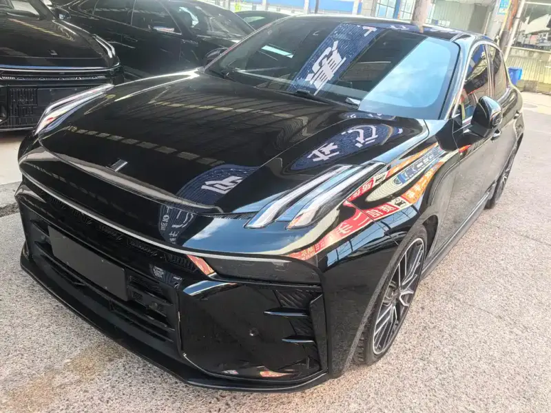 Lynk & Co 03, 2025