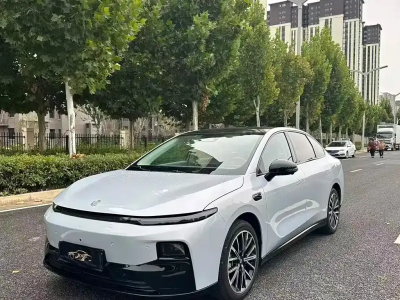 Leapmotor B01, 2025