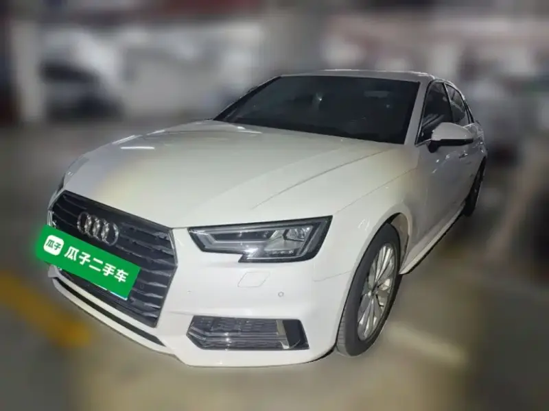 Audi A4L, 2019