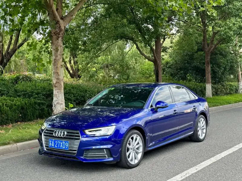 Audi A4L, 2018