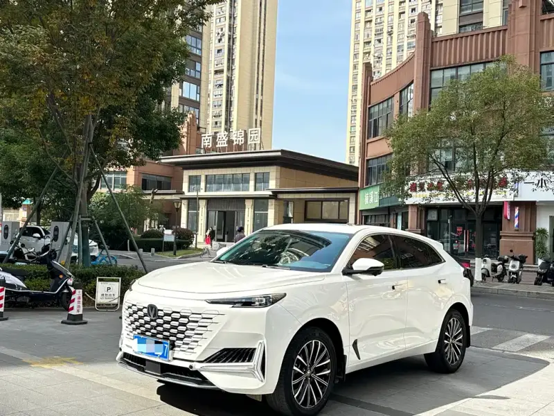 Changan UNI-K, 2023