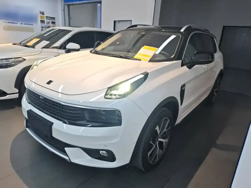 Lynk & Co 01, 2020
