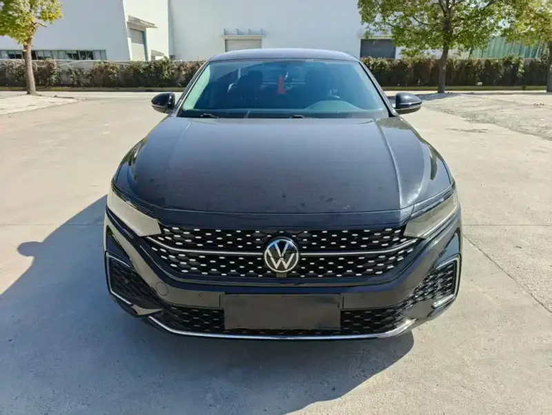 Volkswagen Passat, 2023