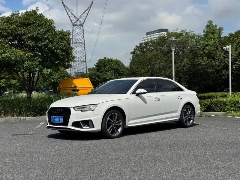 Audi A4L, 2019